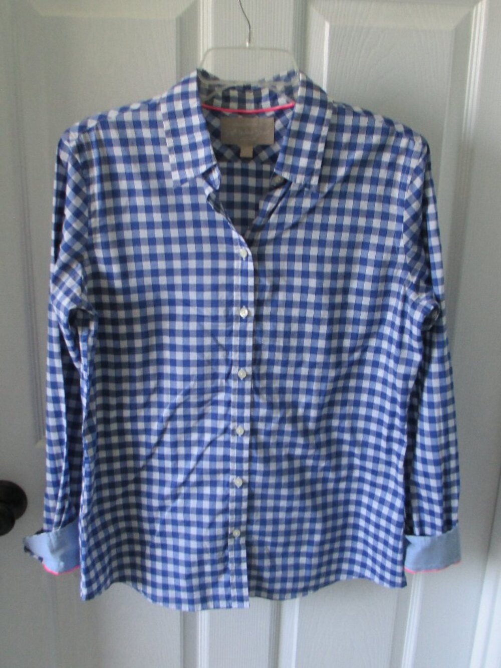 Banana Republic soft wash shirt in blue gingham